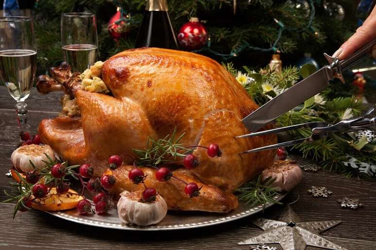 1. Aprenda como fazer receita de peru de Natal tradicional – Foto: iStock