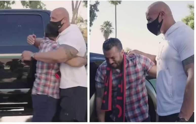 Dwayne Johnson (The Rock) com o fã emocionado após ganhar de presente o carro do ato