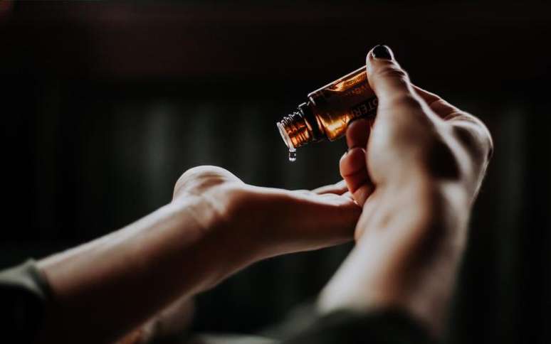 Cada fragr&acirc;ncia tem um poder diferente - Christin Hume/Unsplash