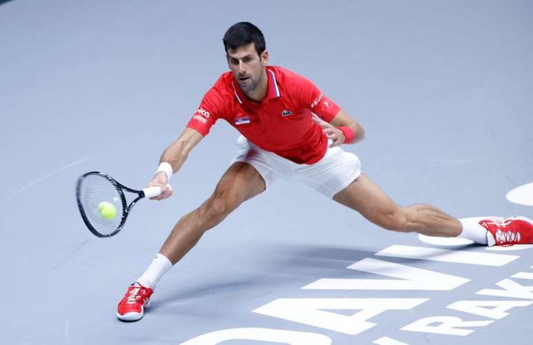 Novak Djokovic durante partida da Copa Davis em Innsbruck, na Áustria
27/11/2021 REUTERS/Leonhard Foeger