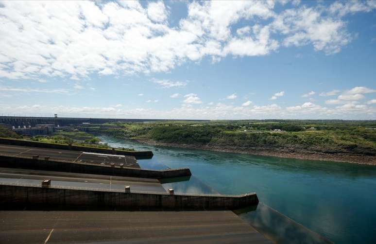 Hidrelétrica de Itaipu, vista do lado paraguaio
11/10/2021
REUTERS/Cesar Olmedo