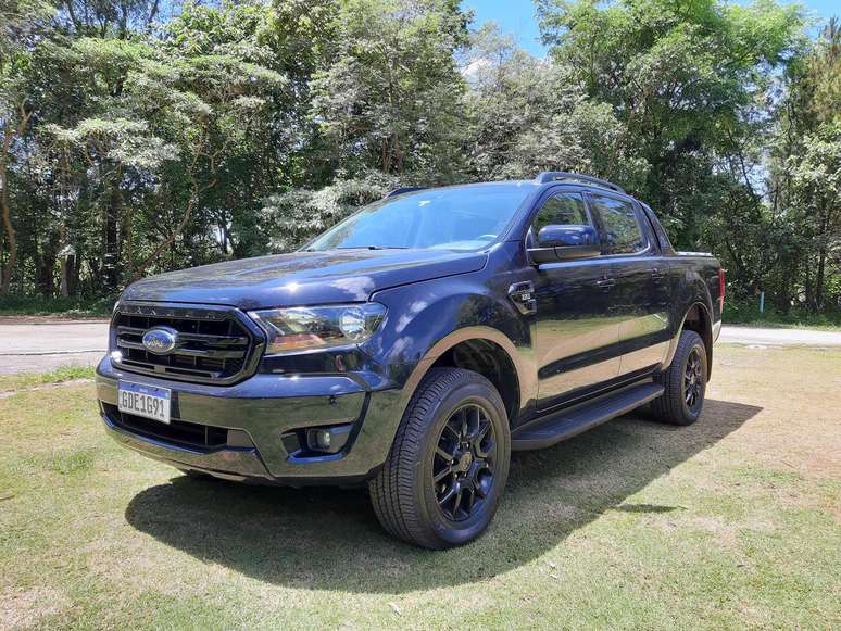 Ford Ranger Black 2.2 Diesel 4x2