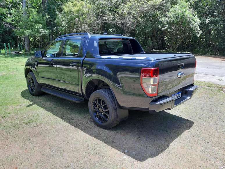 Ford Ranger Black 2.2 Diesel 4x2