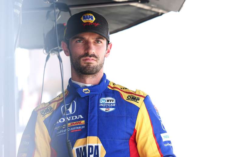 Alexander Rossi tem futuro indefinido para 2023 