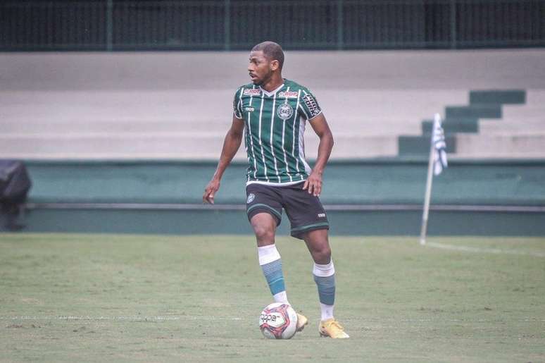 Waguininho em ação pelo Coxa (Foto: Divulgação / Coritiba)