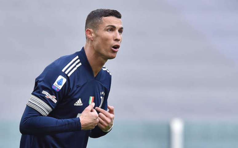 Cristiano Ronaldo durante uma partida entre Juventus e Benevento