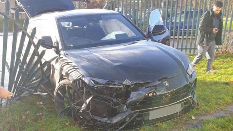 Lamborghini de R$ 1,5 milhão de Kortney Hause ficou totalmente destruída no acidente. Apesar do susto, ninguém ficou ferido