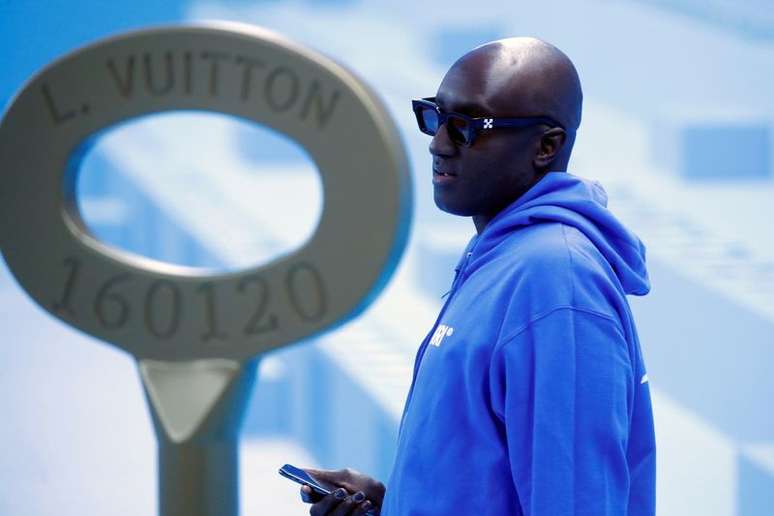 Estilista Virgil Abloh em janeiro de 2020
REUTERS/Charles Platiau