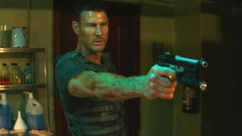 Tom Hopper é Albert Wesker em Bem-Vindo a Raccoon City