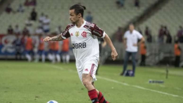 Michael voltou a balançar as redes, mas deixou o campo lesionado (Alexandre Vidal / Flamengo)