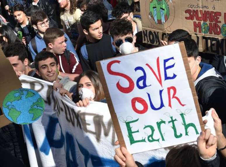 Protesto pelo clima em Turim, na Itália