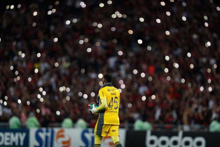 Hugo é cria do Ninho (Foto: Gilvan de Souza/Flamengo)