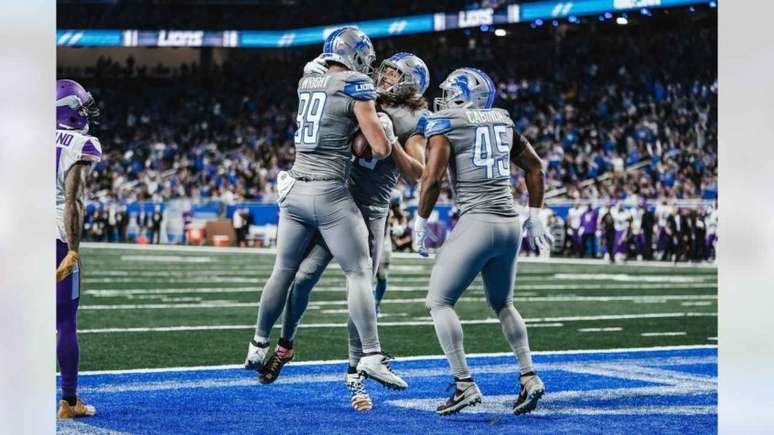 Lions celebra a primeira vitória em 2021 (Detroit Lions)