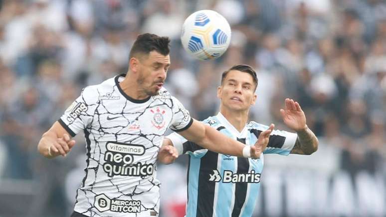 Corinthians e Grêmio empataram por 1 a 1 na penúltima rodada do Brasileiro (Foto: Alex Silva / LANCEPRESS!)