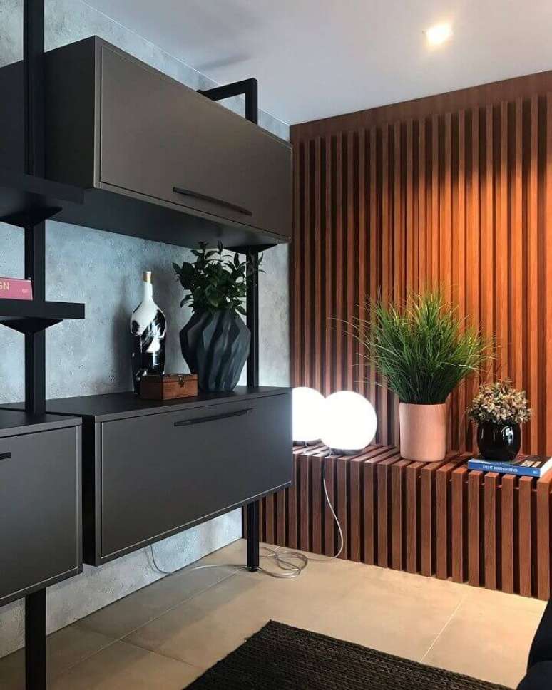 47. Parede ripada para decora&ccedil;&atilde;o de sala com estante moderna Foto Arquitetando Ideias