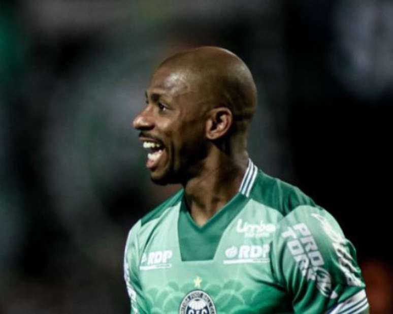 Waguininho espera definir a situação junto ao Coxa (Divulgação/Coritiba)