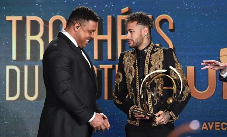 Ronaldo Fenômeno comentou sobre a exposição da vida privada de Neymar (Foto: Franck Fife / AFP)