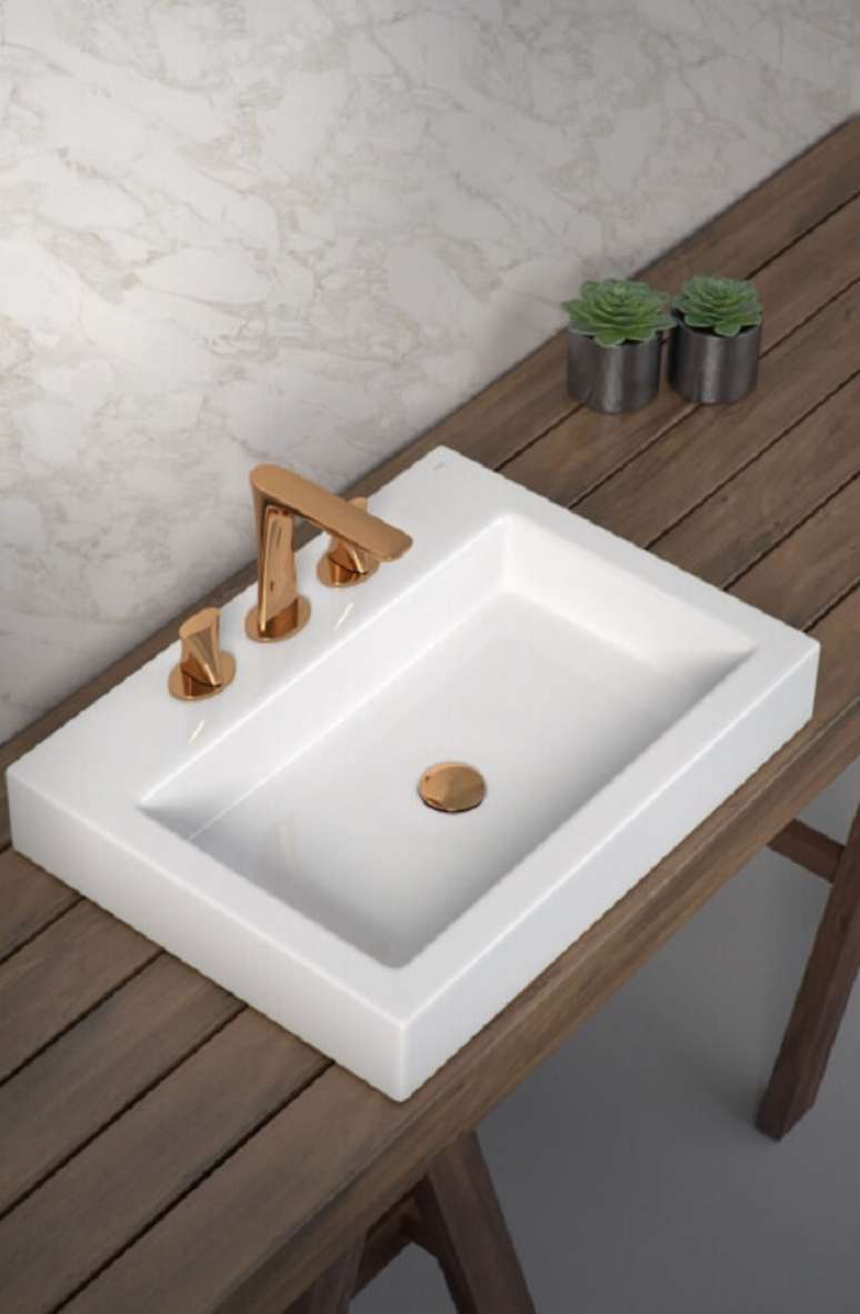 4. Cuba quadrada com torneira para lavabo rose gold &ndash; Foto Deca