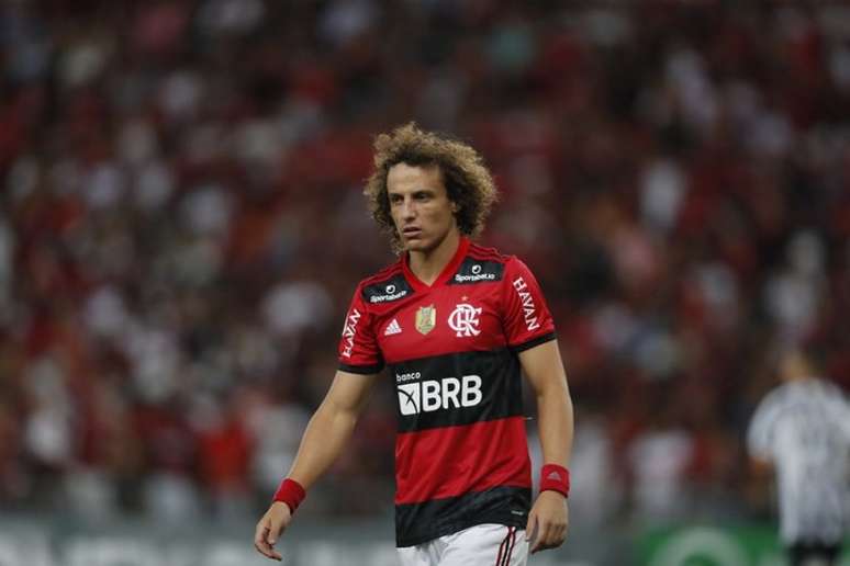 O zagueiro David Luiz em ação na partida entre Flamengo e Santos (Foto: Gilvan de Souza/Flamengo)