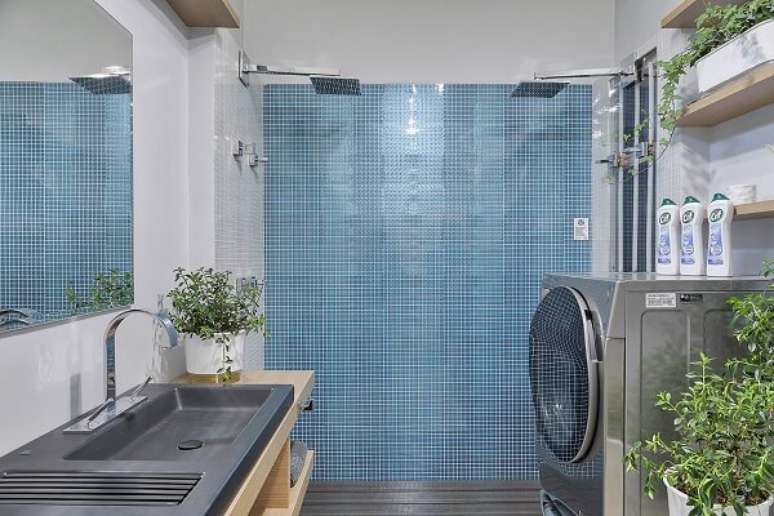 9. Conheça os tipos de chuveiro para banheiro pequeno e charmoso – Foto Gabriela Lotufo e Larissa Silva