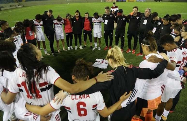 Corinthians bate São Paulo e fica com o Campeonato Paulista Feminino