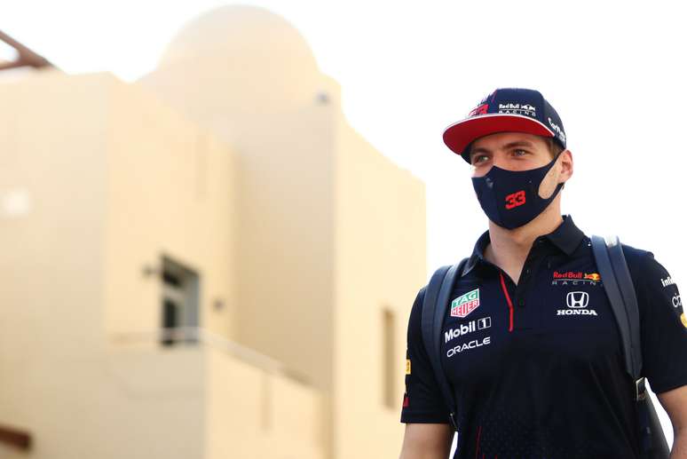 Max Verstappen chega à decisão do título da F1 sob pressão máxima 