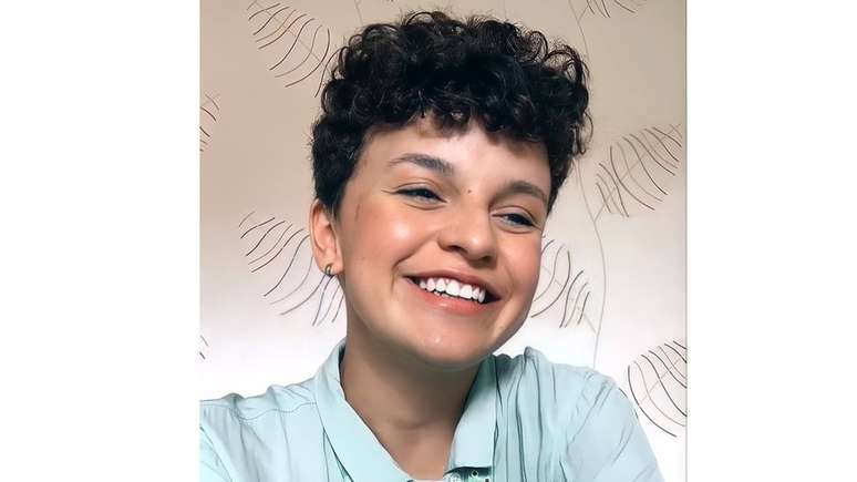 'Passei o ensino m&eacute;dio tendo dificuldade de aprendizado e ningu&eacute;m acreditava na minha palavra. A escola se tornou um inferno para mim', diz a estudante