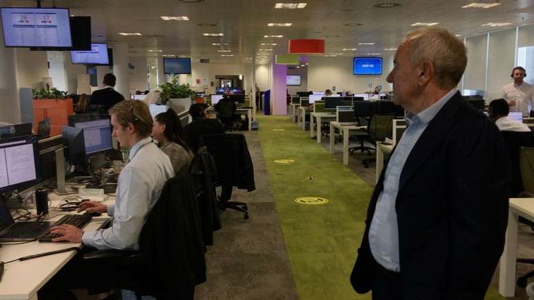 Peter na empresa que comanda, a Peninsula