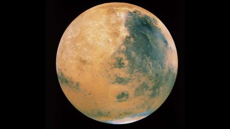 O interesse por Marte aumentou, com o envio de várias sondas de exploração e planos para uma viagem tripulada
