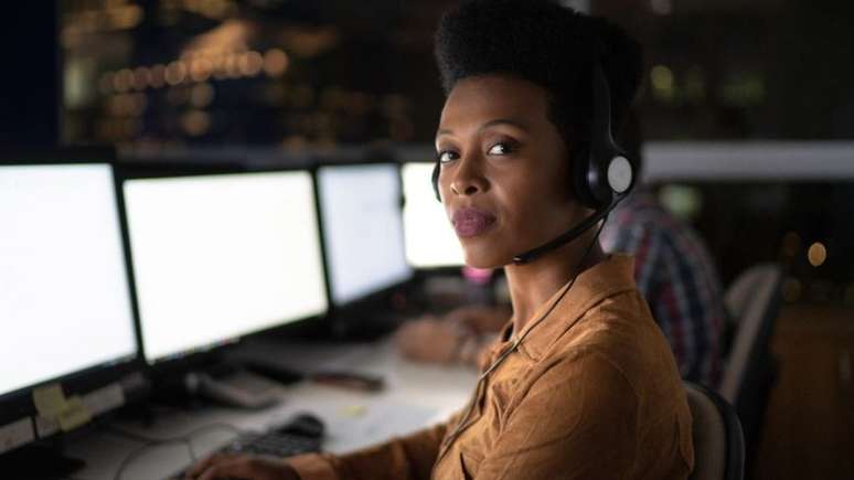 Novas pesquisas apontam que atuar em diferentes turnos de trabalho pode afetar sincronia do rel&oacute;gio biol&oacute;gico