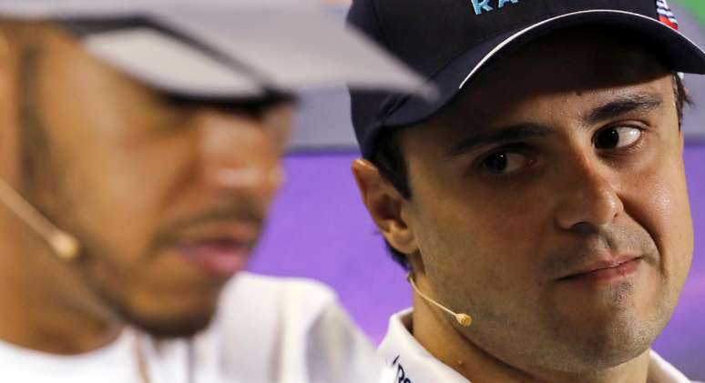 Massa olha para Hamilton durante temporada de 2016 da F1