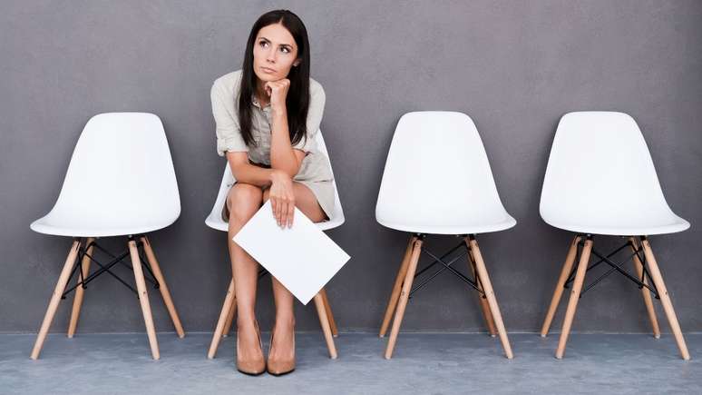 Acertar na escolha do look para a entrevista de emprego causará uma boa impressão. Ponto extra, né?!