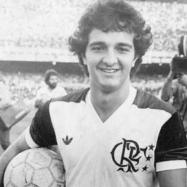 Tita participou de um dos times mais vitoriosos da história do Flamengo (Foto: Reprodução / Instagram)