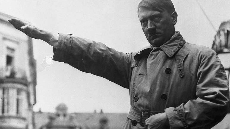 Hitler não estava particularmente interessado nas ideias de Lenard e Stark