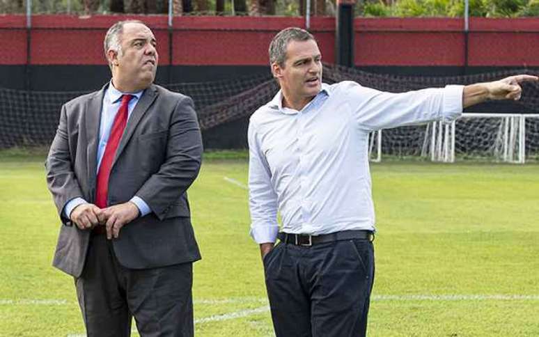 Marcos Braz e Bruno Spindel: dupla deve retornar à Europa nos próximos dias (Foto: Alexandre Vidal / CRF)