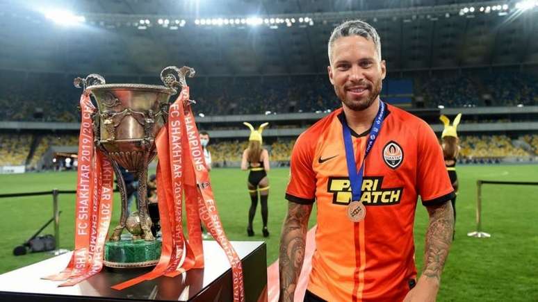 Marlos se despediu do Shakhtar após sete anos e meio no clube (Foto: Shakhtar Donetsk/Divulgação)