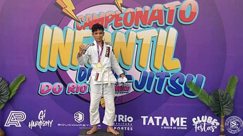 Ant&ocirc;nio Oliveira - Campe&atilde;o de Jiu-Jitsu