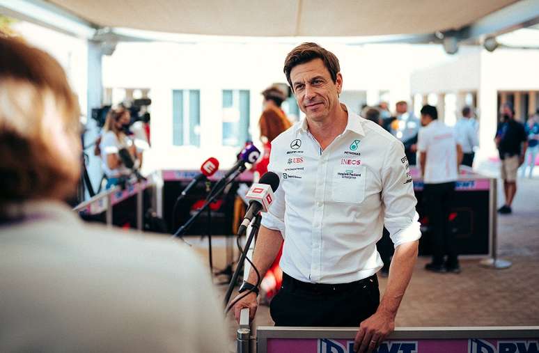 Toto Wolff: a Mercedes dá mostras de que vai questionar até o fim sobre Abu Dhabi