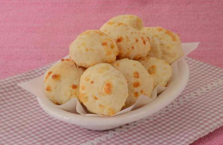 Guia da Cozinha - O pão de queijo caseiro mais rápido e fácil que você já viu