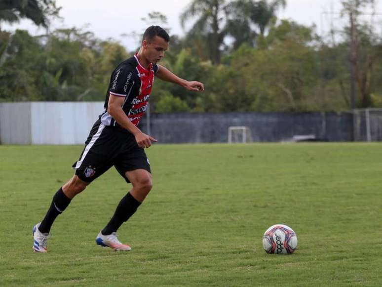 Rhuan Martins defenderá as cores do Joinville na Copa São Paulo de futebol júnior (Foto: Vitor Forcellini/JEC)