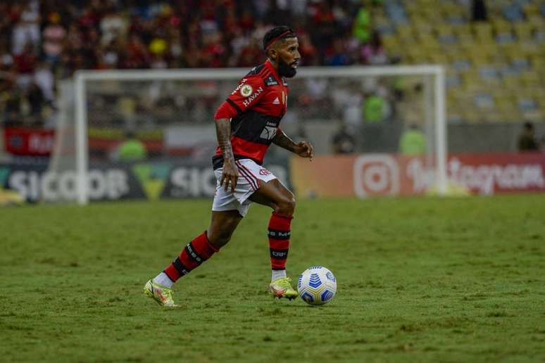 Rodinei vem sendo alvo de investidas no mercado (Foto: Marcelo Cortes/Flamengo)