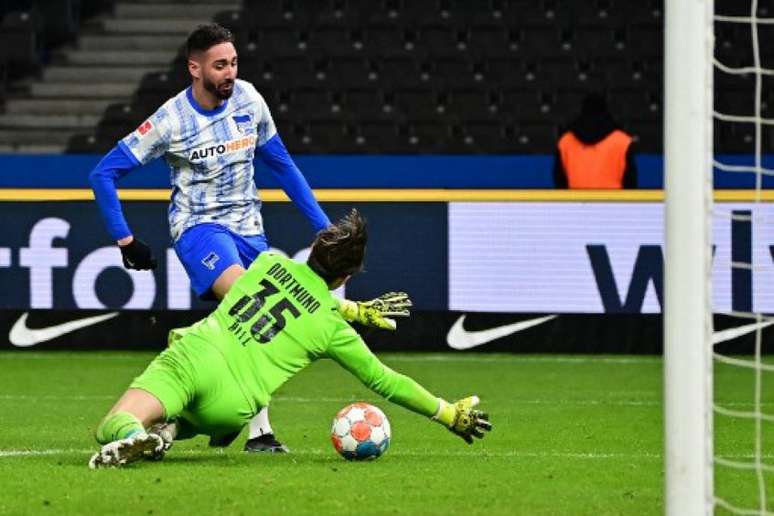 Hertha venceu o BVB na Bundesliga (Foto: TOBIAS SCHWARZ / AFP)