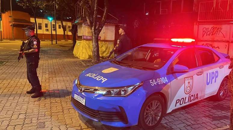 Tiros disparados contra um bar deixam 6 feridos no Rio