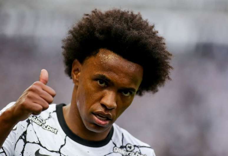 De volta ao Timão, Willian concedeu entrevista para o ex-zagueiro Rio Ferdinand (Foto: Rodrigo Coca/Ag. Corinthians)