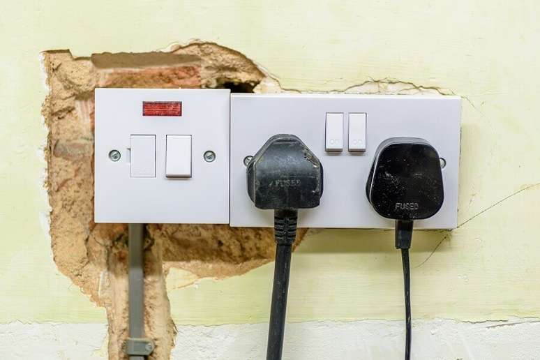 5. Evite soluções caseiras para a parte elétrica da casa – Foto: Australian Construction Services