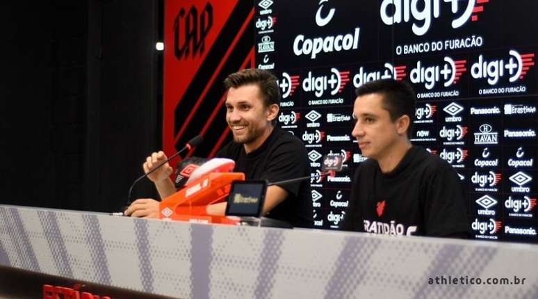 Paulo André terá a segunda experiência como dirigente no Brasil. ele já esteve na diretoria do Athletico-PR-(Foto: Miguel Locatelli/Athletico-PR)