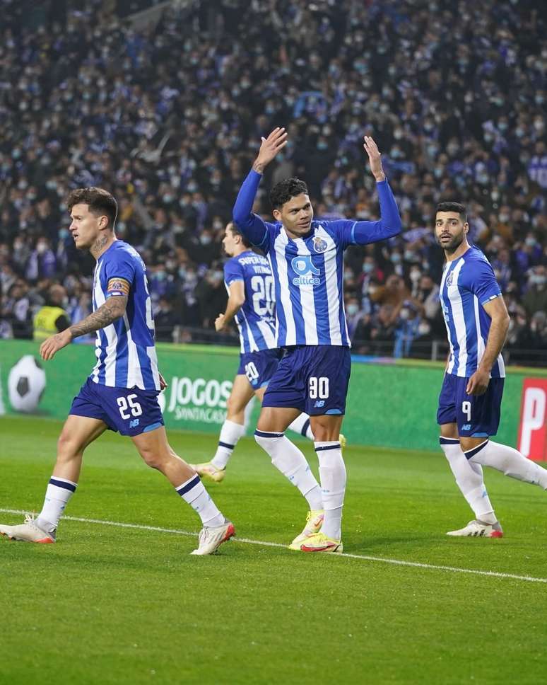 Porto venceu o Benfica por 3 a 0 nas oitavas da Taça de Portugal 