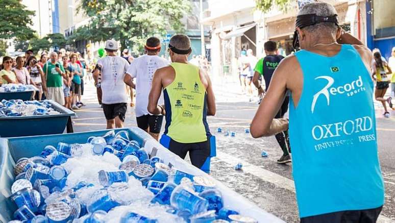 São Silvestre vai reciclar 350 mil copos de transformá-los em caixas organizadoras