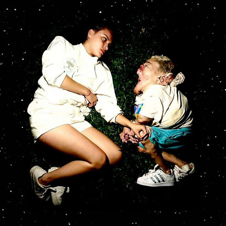 Mat&iacute;as com a atriz Ornella D'El&iacute;a durante o primeiro ensaio do filme que far&aacute; com o diretor Luis Ortega