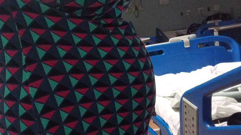 Gr&aacute;vida, Ane Caroline teve infec&ccedil;&atilde;o urin&aacute;ria porque n&atilde;o conseguiu comprar rem&eacute;dios